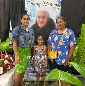 Meet your Posher, Tina